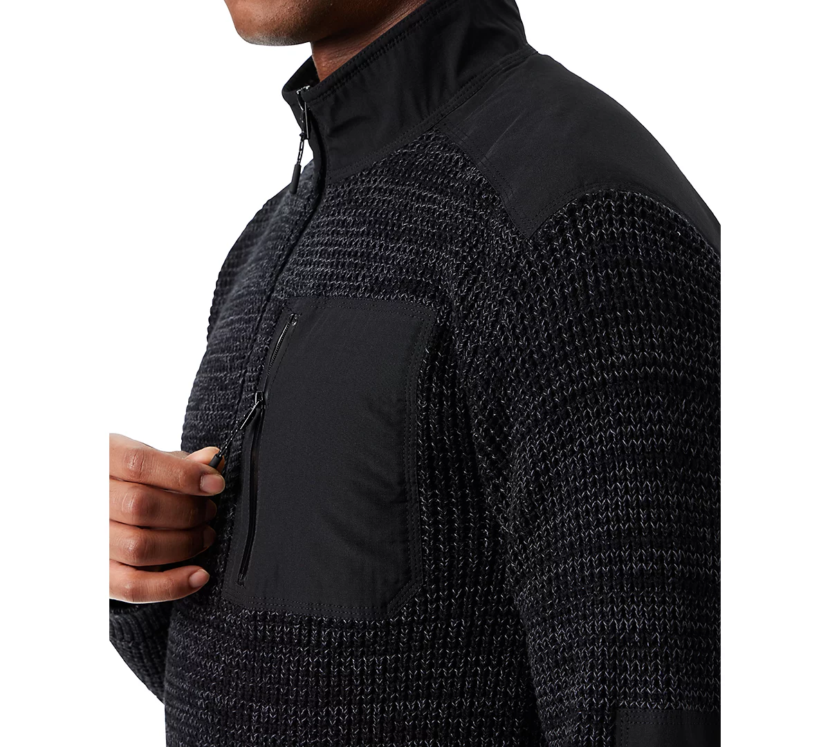 Мужской пуловер с длинными рукавами и нашивкой-свитером BASS OUTDOOR с застежкой на четверть молнии 18790₽