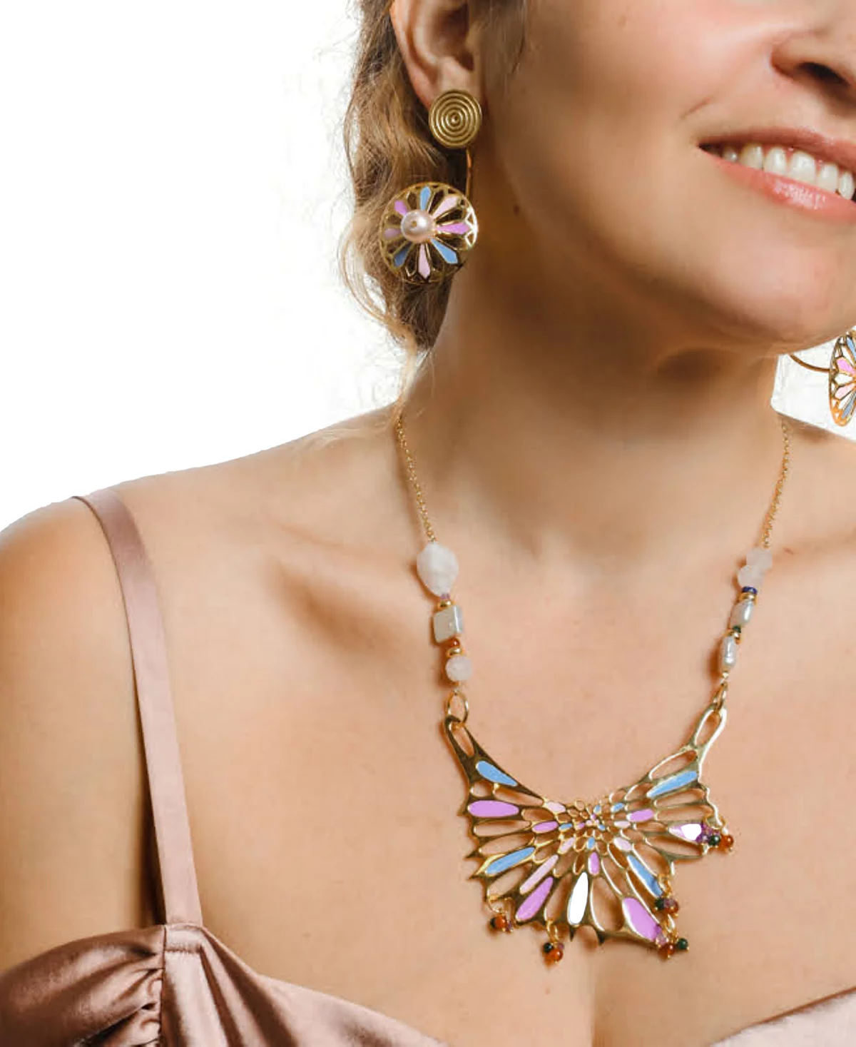 Эффектное колье Nectar Nectar New York из 18-каратного золота со смешанными драгоценными камнями удлинитель 40 дюймов 10 дюймов 45690₽