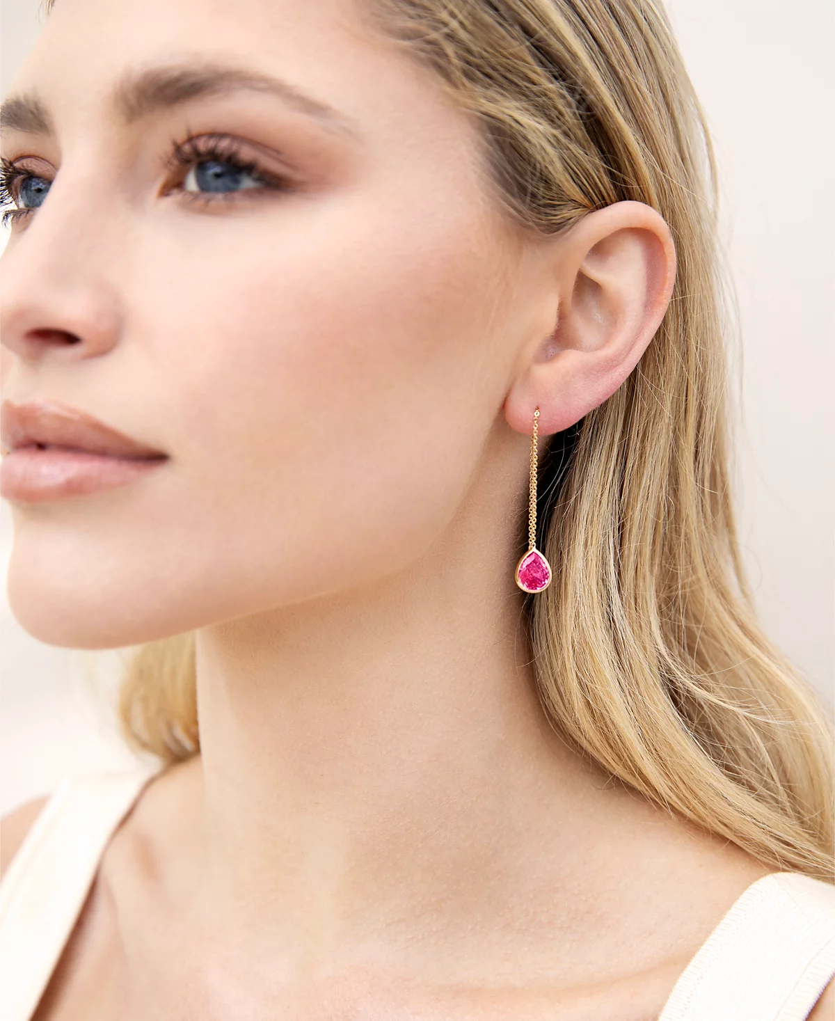 Серьги на цепочке с позолотой и кристаллами Ettika 6690₽