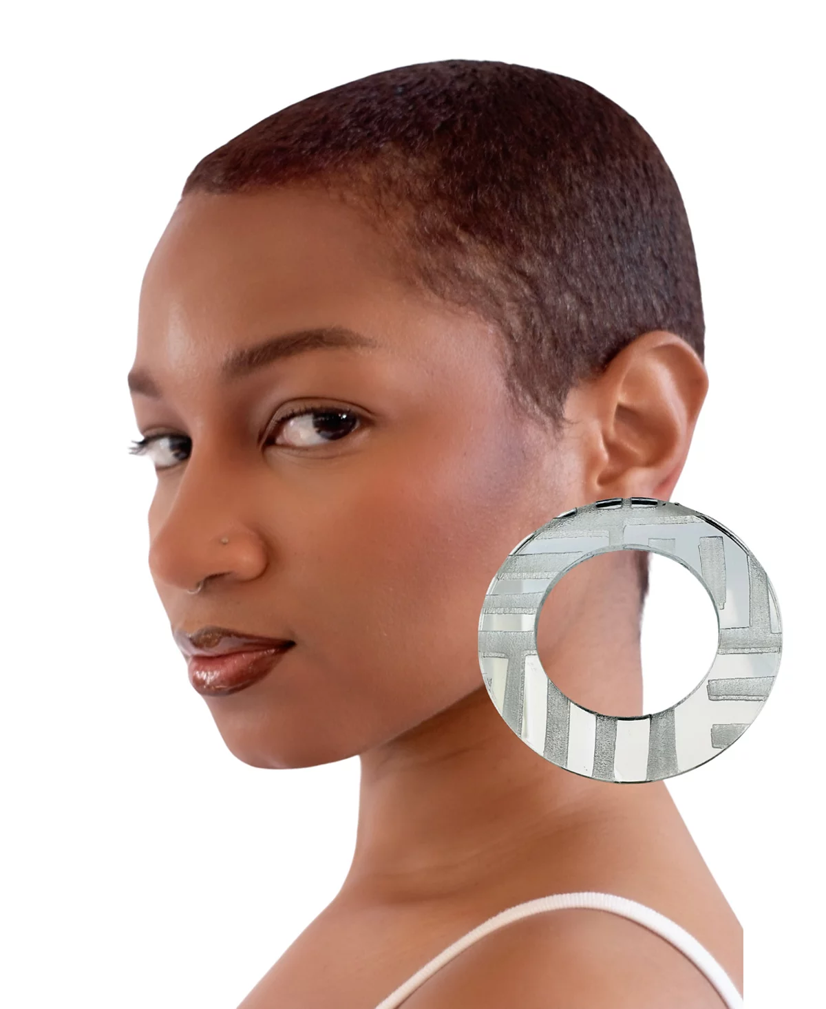 Шикарные дизайнерские заклепки с большими круглыми заклепками