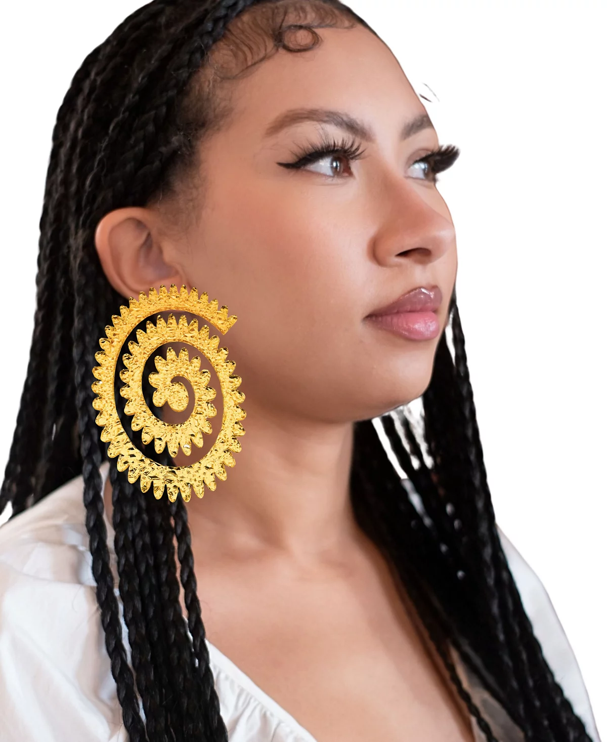 Шикарные серьги со спиральным дизайном