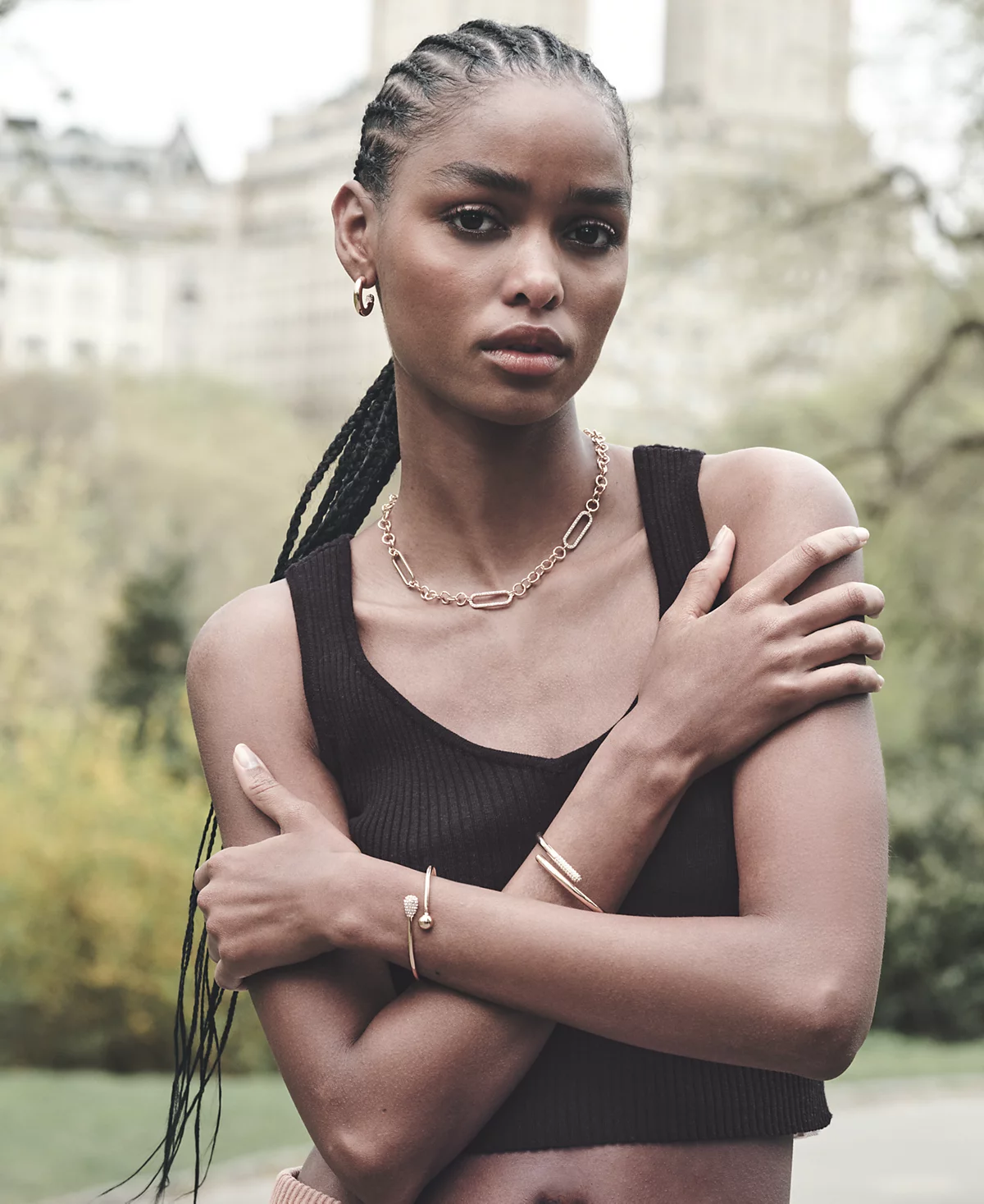 DKNY Gold-Tone Crystal Bypass Hinged Cuff Bracelet 9090₽