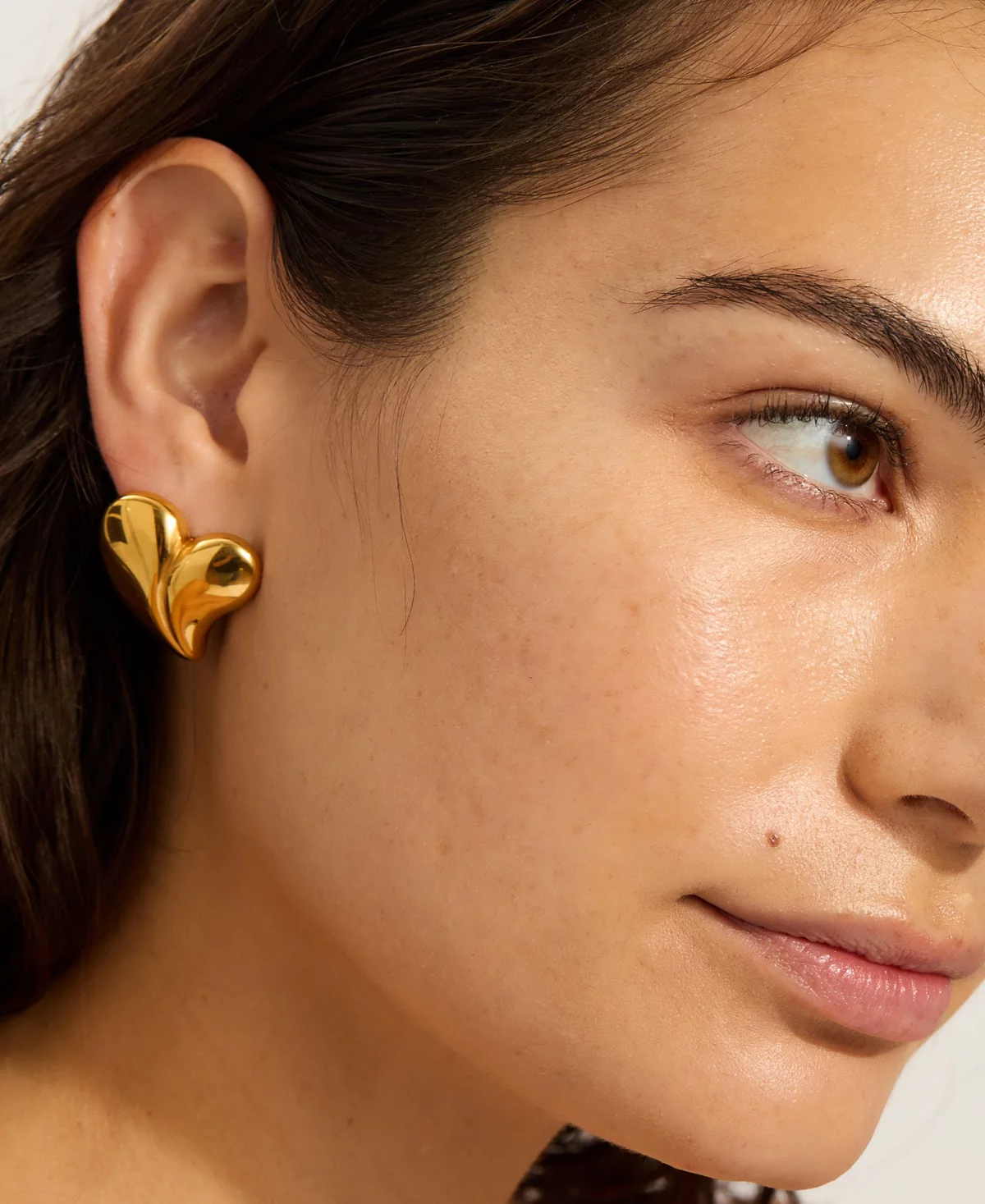 ADORNIA Tarnish Resistant Oversized Puffy Heart Earrings 4890₽