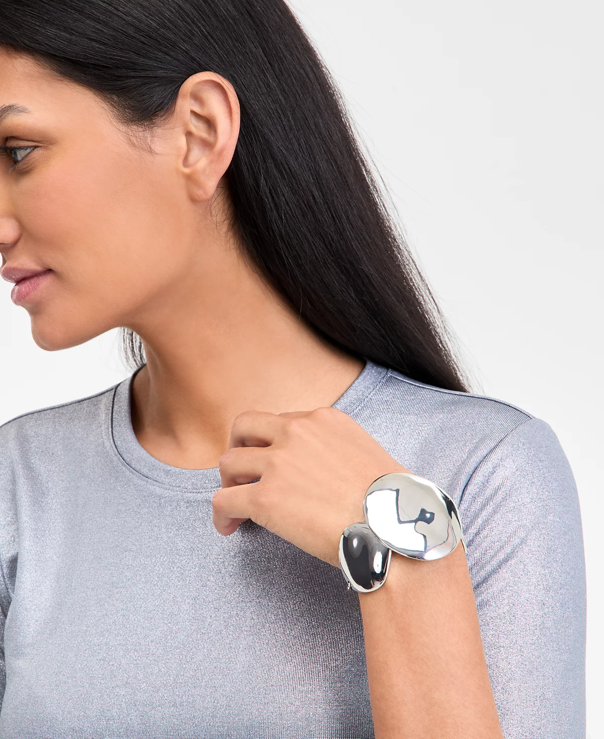 INC International Concepts Silver-Tone Sculptural Disc Flex Bracelet Exclusively at Macys 2290₽