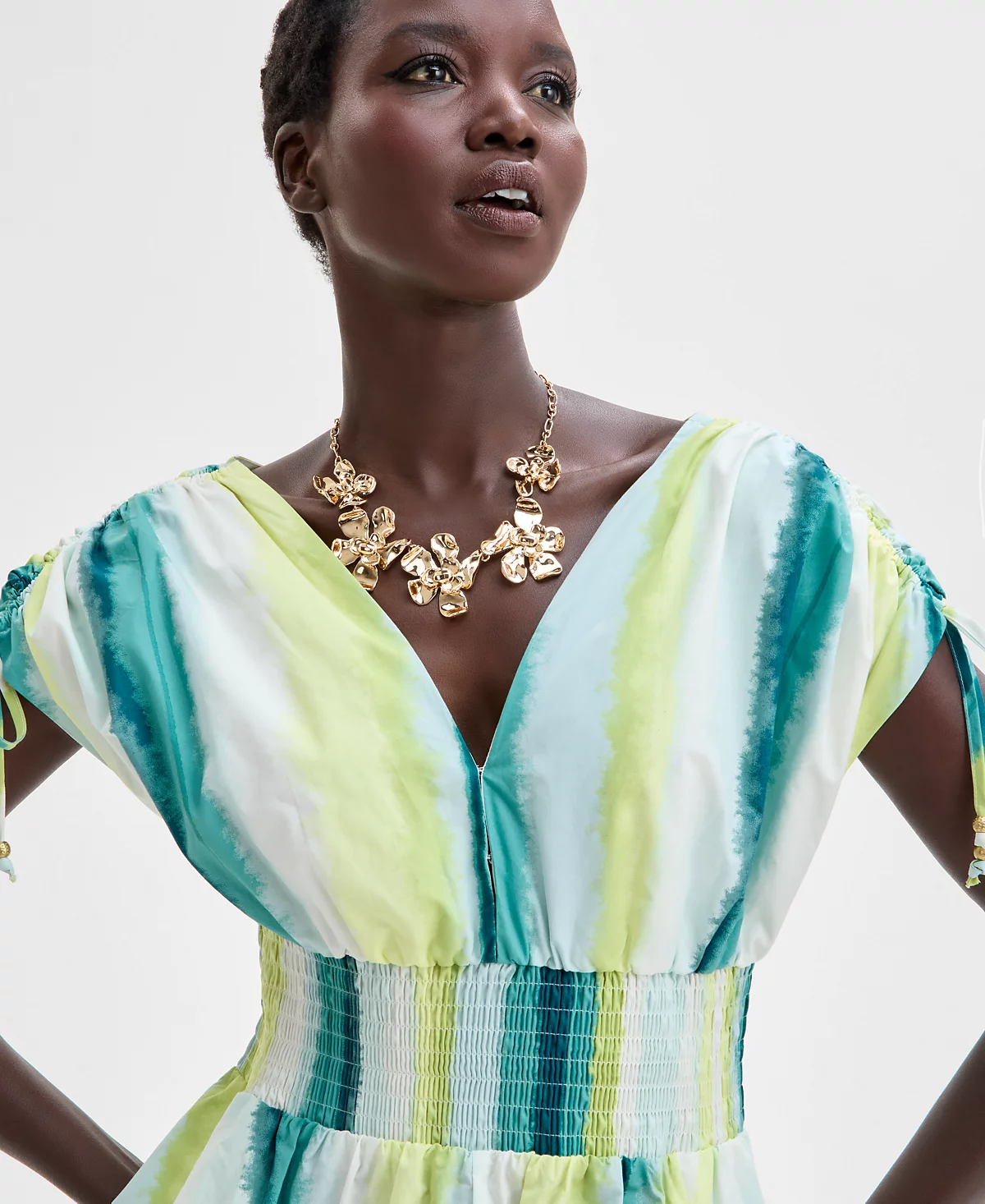 INC International Concepts Gold-Tone Flower Statement Necklace 16 3 extender Exclusively at Macys 4690₽