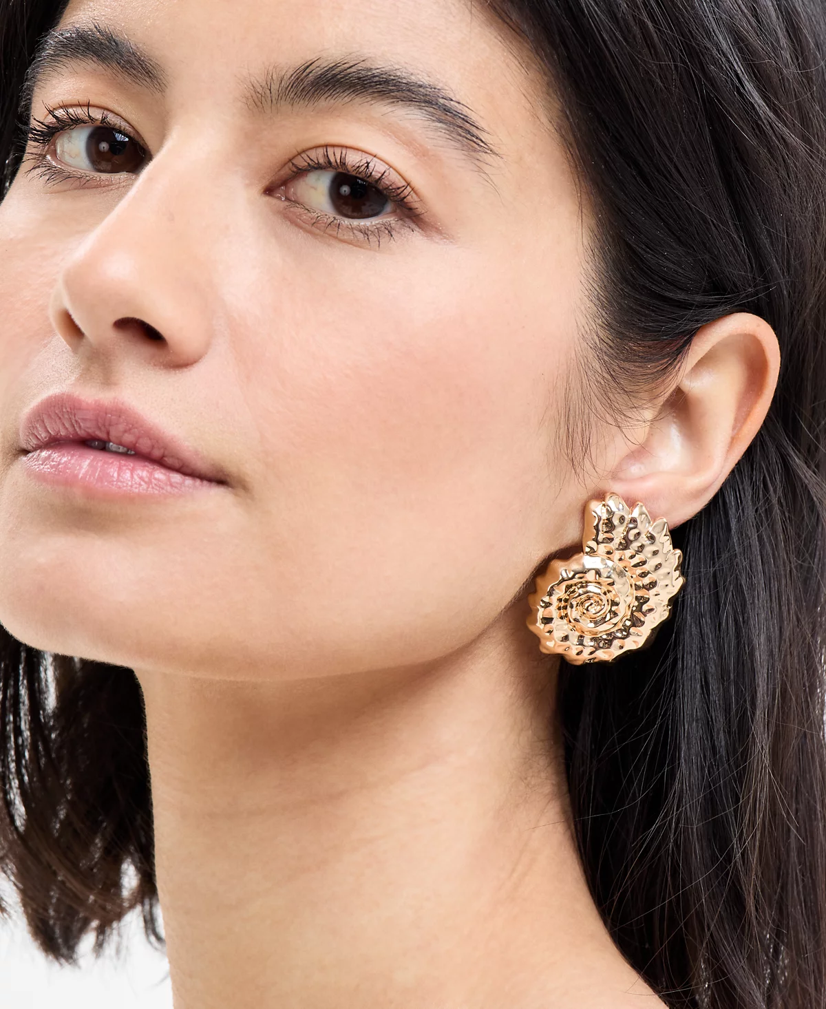INC International Concepts Gold-Tone Shell Statement Stud Earrings Exclusively at Macys 4490₽