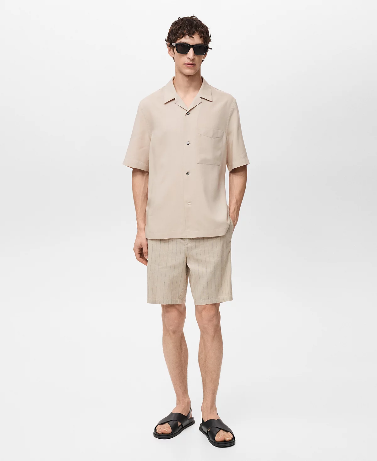 Mango Mens Striped Linen-Blend Bermuda Shorts 13290₽