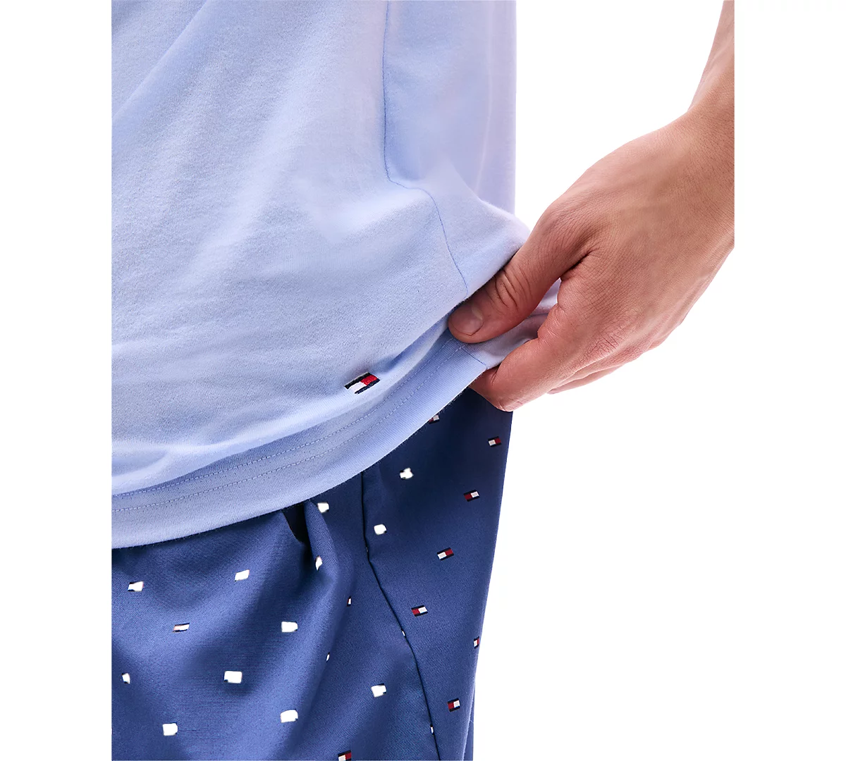 Tommy Hilfiger Mens 3-Pk Cotton Classics Crewneck Undershirts 7290₽