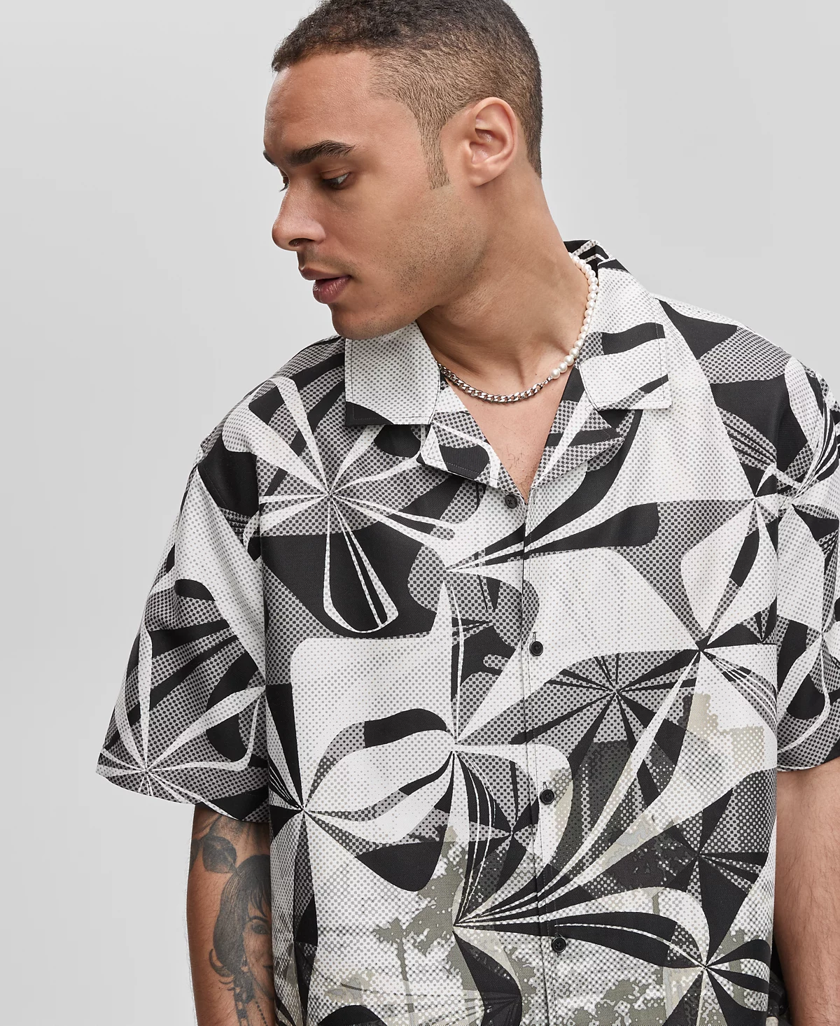 Mode of One Mens Short-Sleeve Slick Play Camp Collar Shirt Exclusively at Macys 6690₽