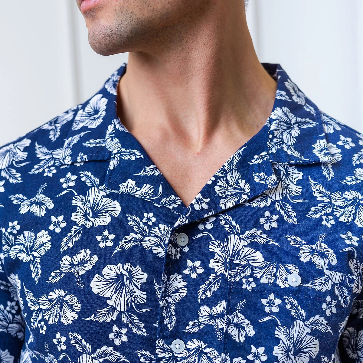 Hope - Henry Mens' Linen Short Sleeve Camp Shirt