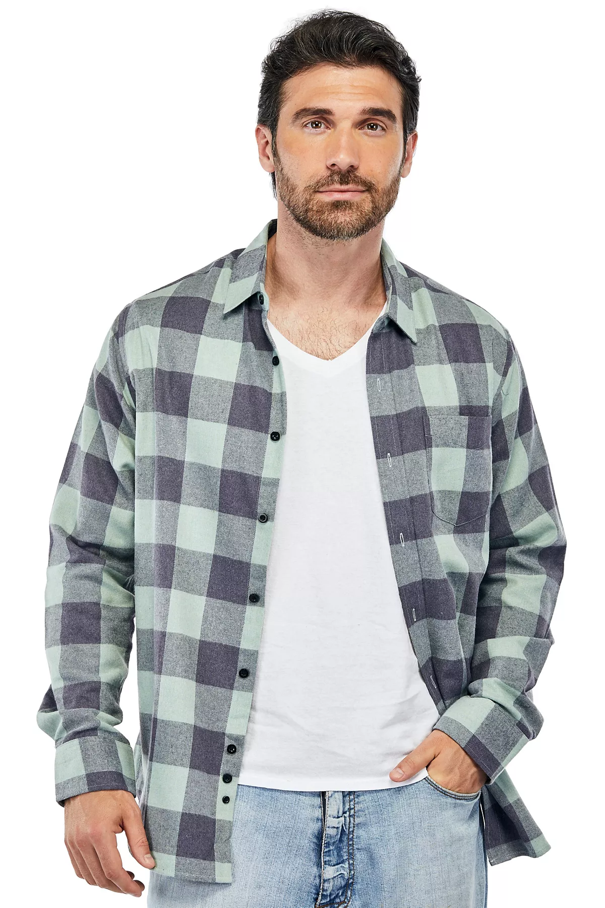 Мужская фланелевая рубашка классического покроя на пуговицах