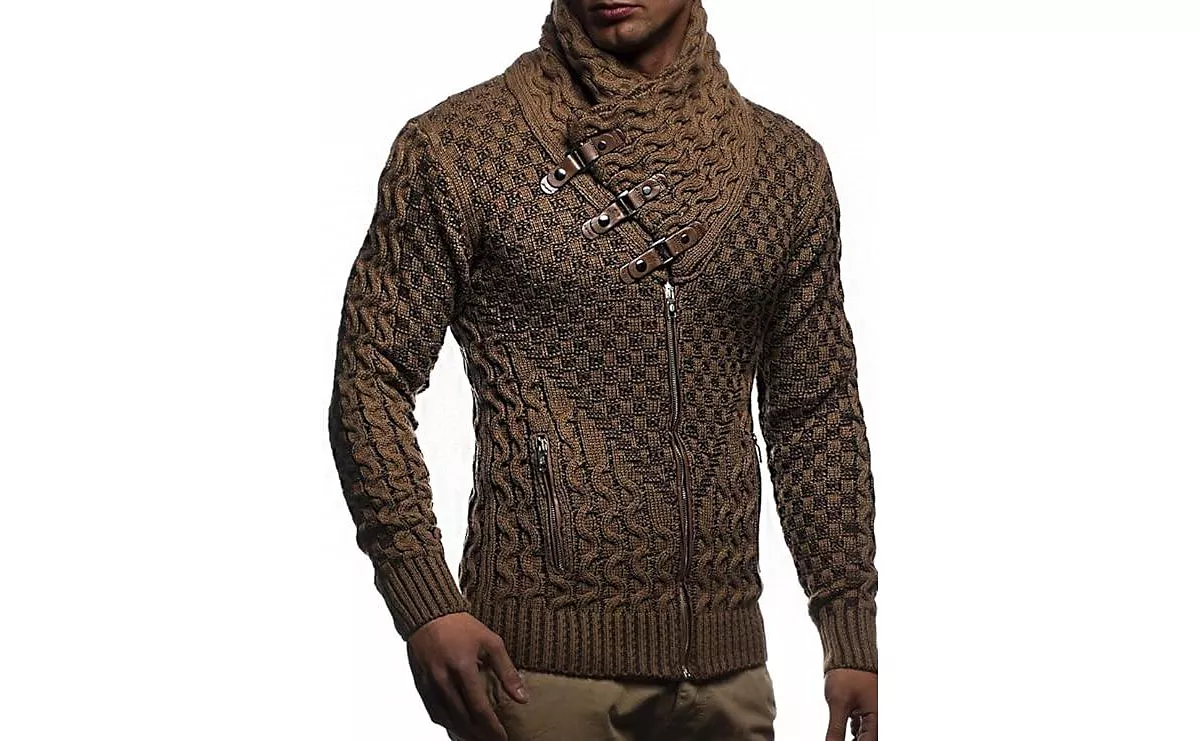 Мужской вязаный кардиган с шалевым воротником и кожаной пряжкой 15190₽