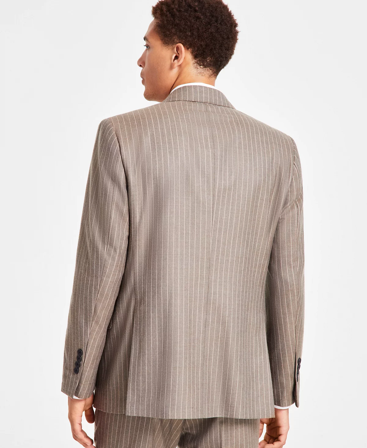 B by Brooks Brothers Костюм из смесовой шерсти классического кроя от B by Brooks Brothers 36190₽