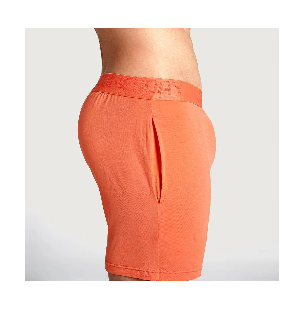 БРОДЯЖКА В короткой пижаме 10490₽