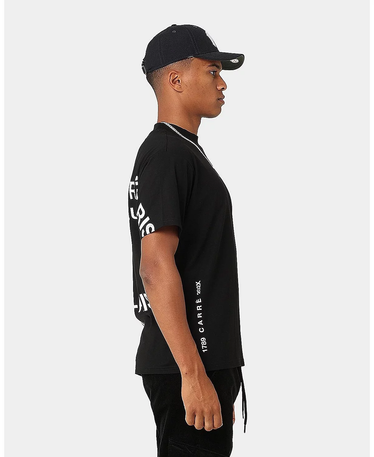Мужская футболка CARRE 202X 9090₽