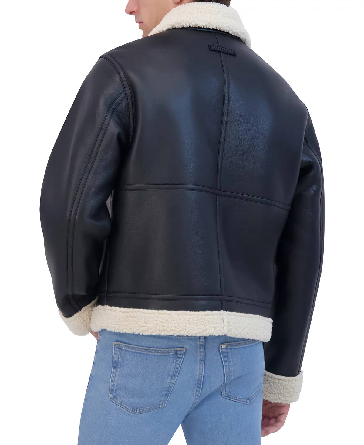 Мужская куртка-бомбер из овечьей шерсти Hudson 18090₽