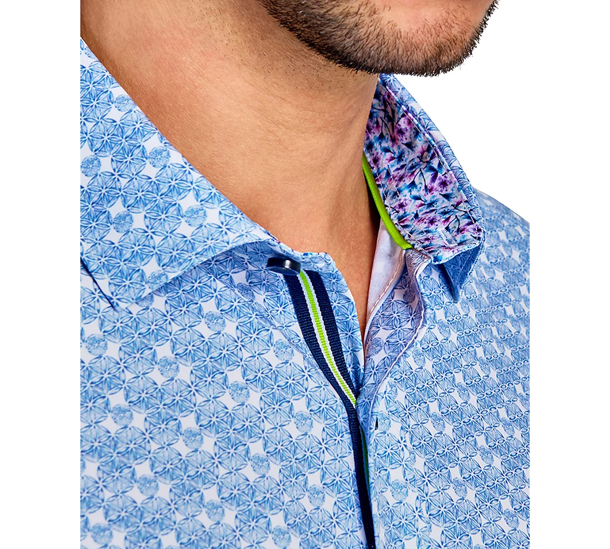 Мужская рубашка на пуговицах с гео-принтом Society of Threads выполненная из эластичной ткани обычного кроя без использования утюга 15090₽