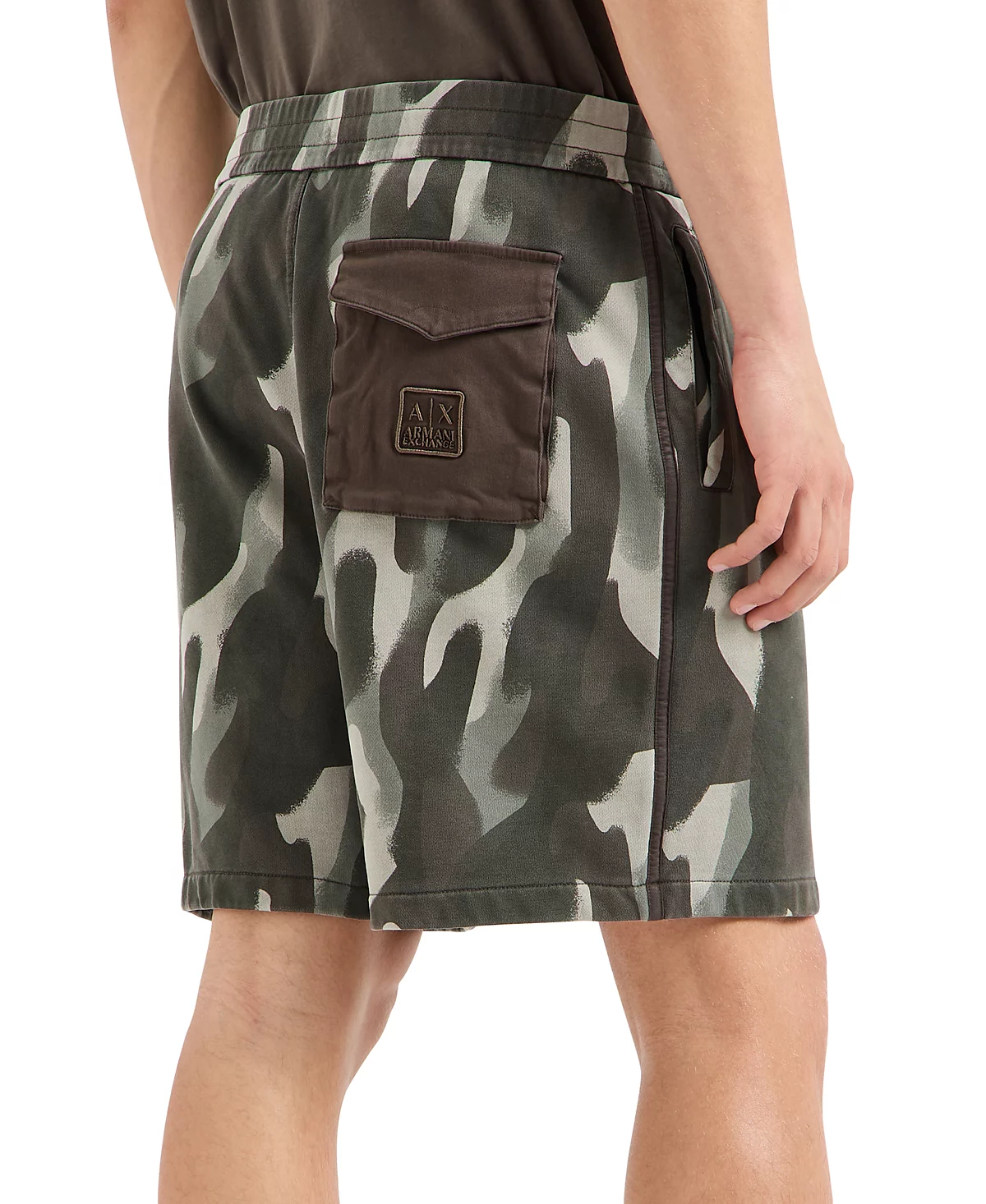 Мужские эластичные камуфляжные шорты AX Armani Exchange 14790₽