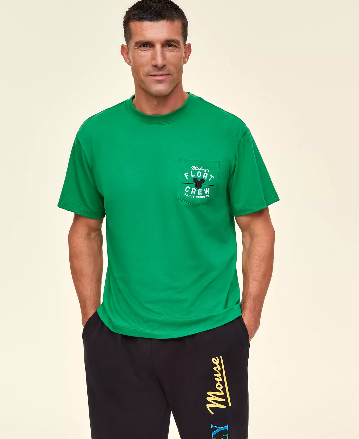 Футболка с круглым вырезом Mickeys Parade Float Crew для взрослых унисекс эксклюзивно в Macys 2490₽