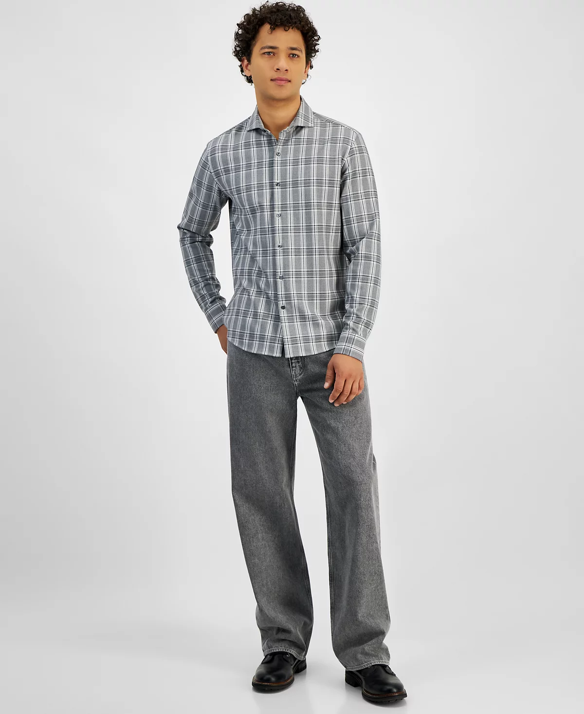 Мужская приталенная стрейчевая рубашка в клетку с принцем Уэльским от Michael Kors в клетку на пуговицах 9790₽