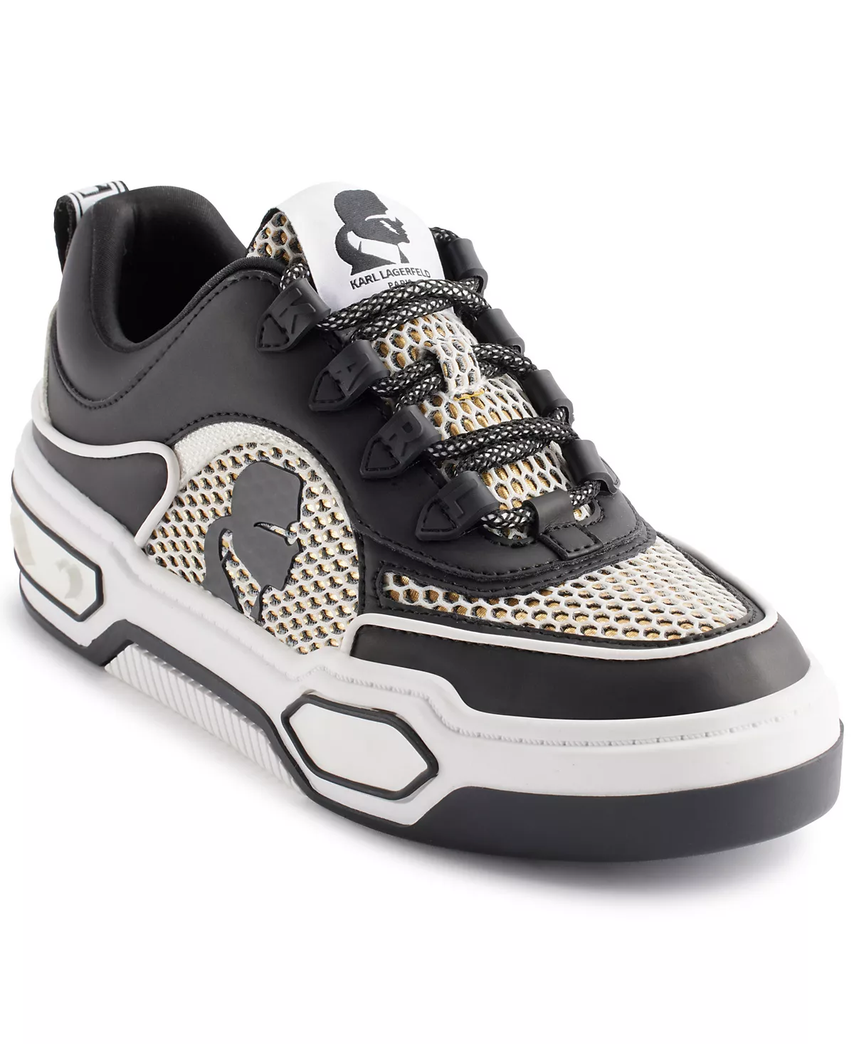 Женские кроссовки Colden на шнуровке 22690₽