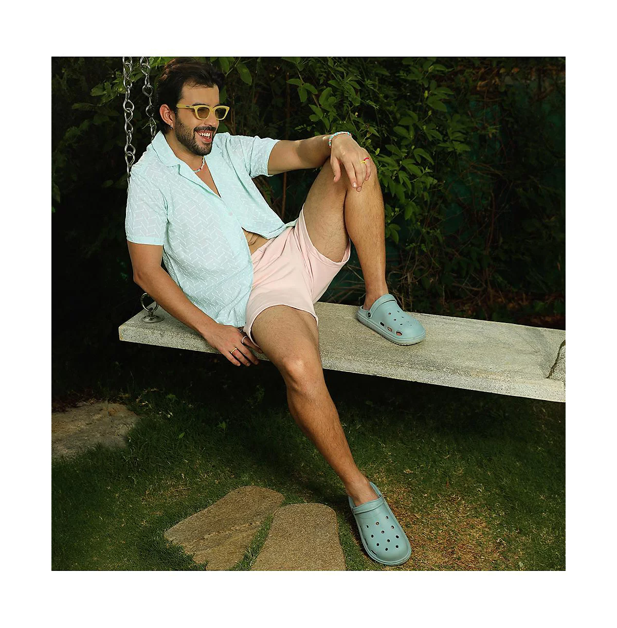 Мужская мятно-зеленая рубашка с вышивкой в виде зигзага 11990₽