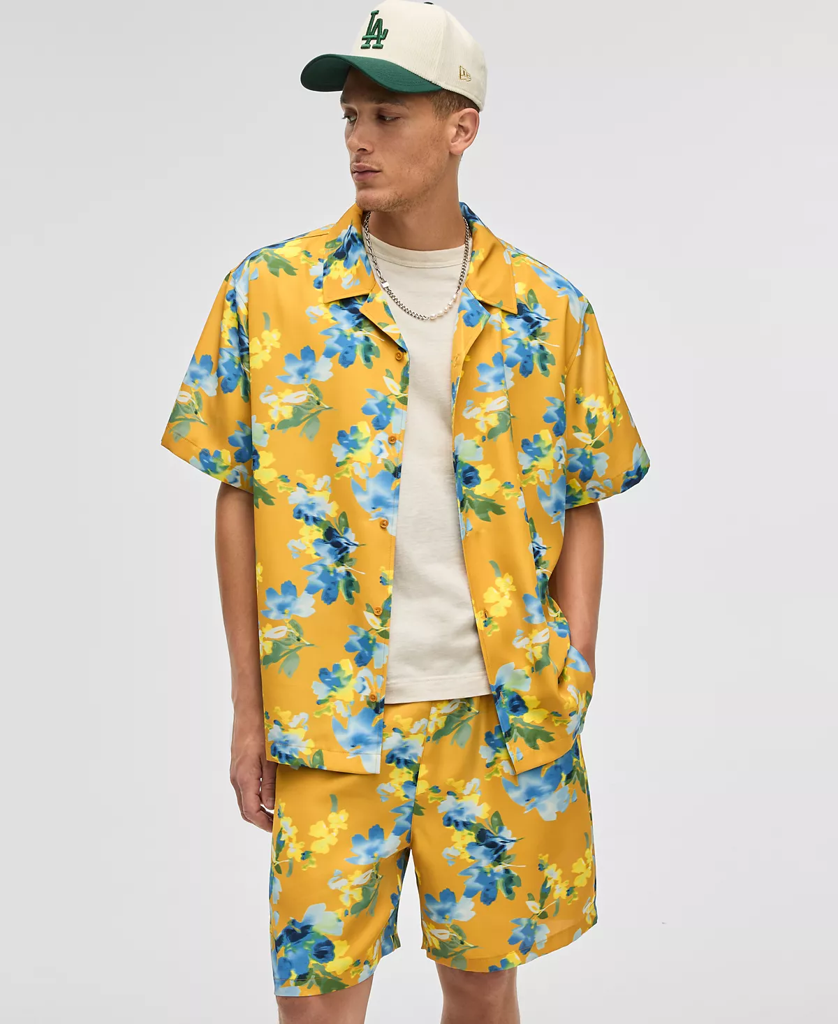 Мужская рубашка свободного покроя из блестящей саржи с размытым рисунком в цветочек эксклюзивно представленная в Macys 9390₽