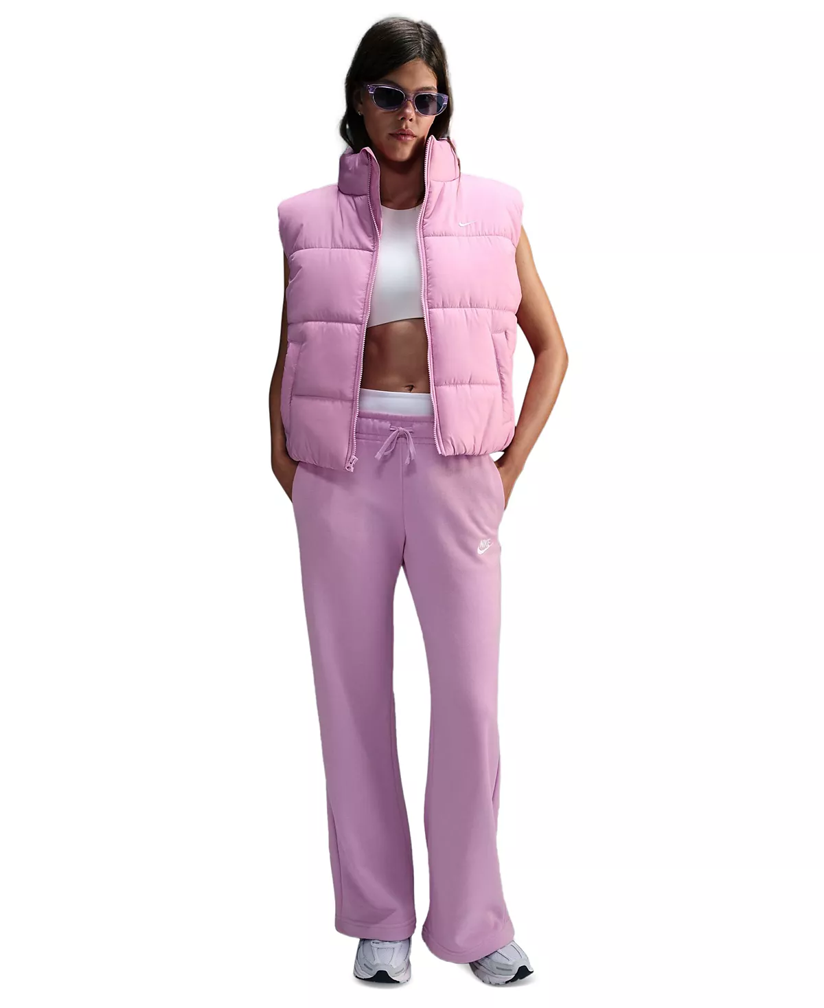 Спортивные брюки Nike Womens Sportswear Club из флиса со средней посадкой и широкими штанинами