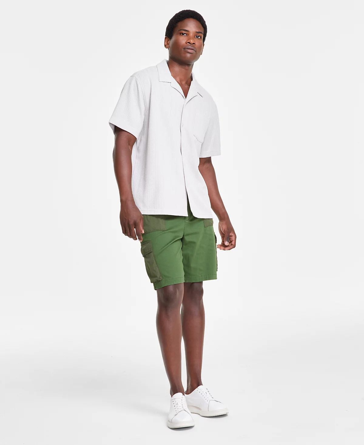 Мужская рубашка Sun Stone из текстурированного шевронного трикотажа с коротким рукавом и пуговицами спереди созданная для Macys 6890₽