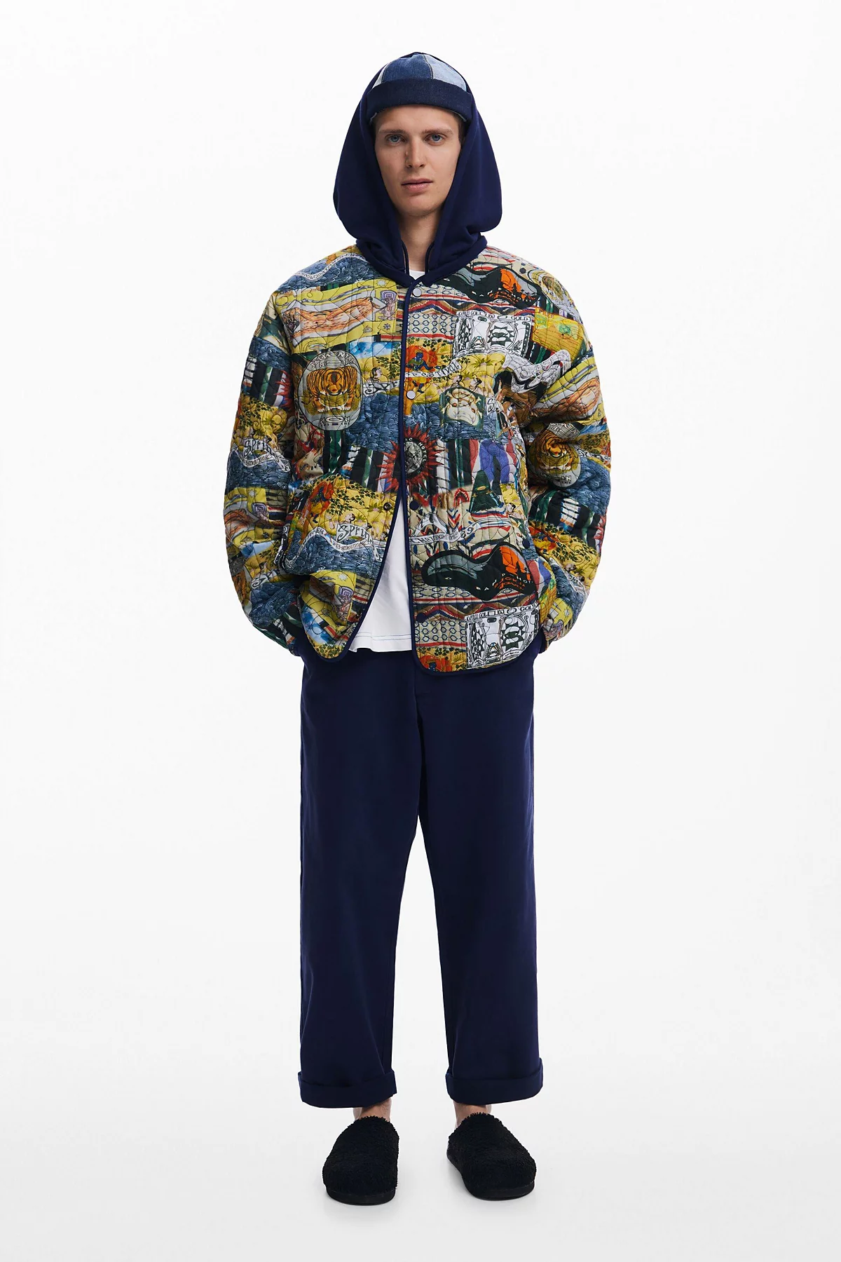 Дизайнерская мужская куртка Desigual с реверсивным дизайном 49290₽