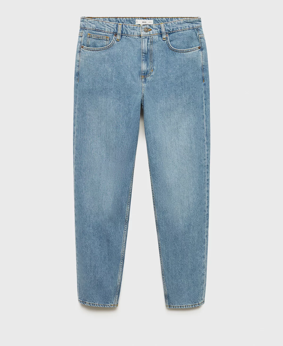 Мужские приталенные легкие зауженные джинсы Mango с эффектом стирки 9490₽