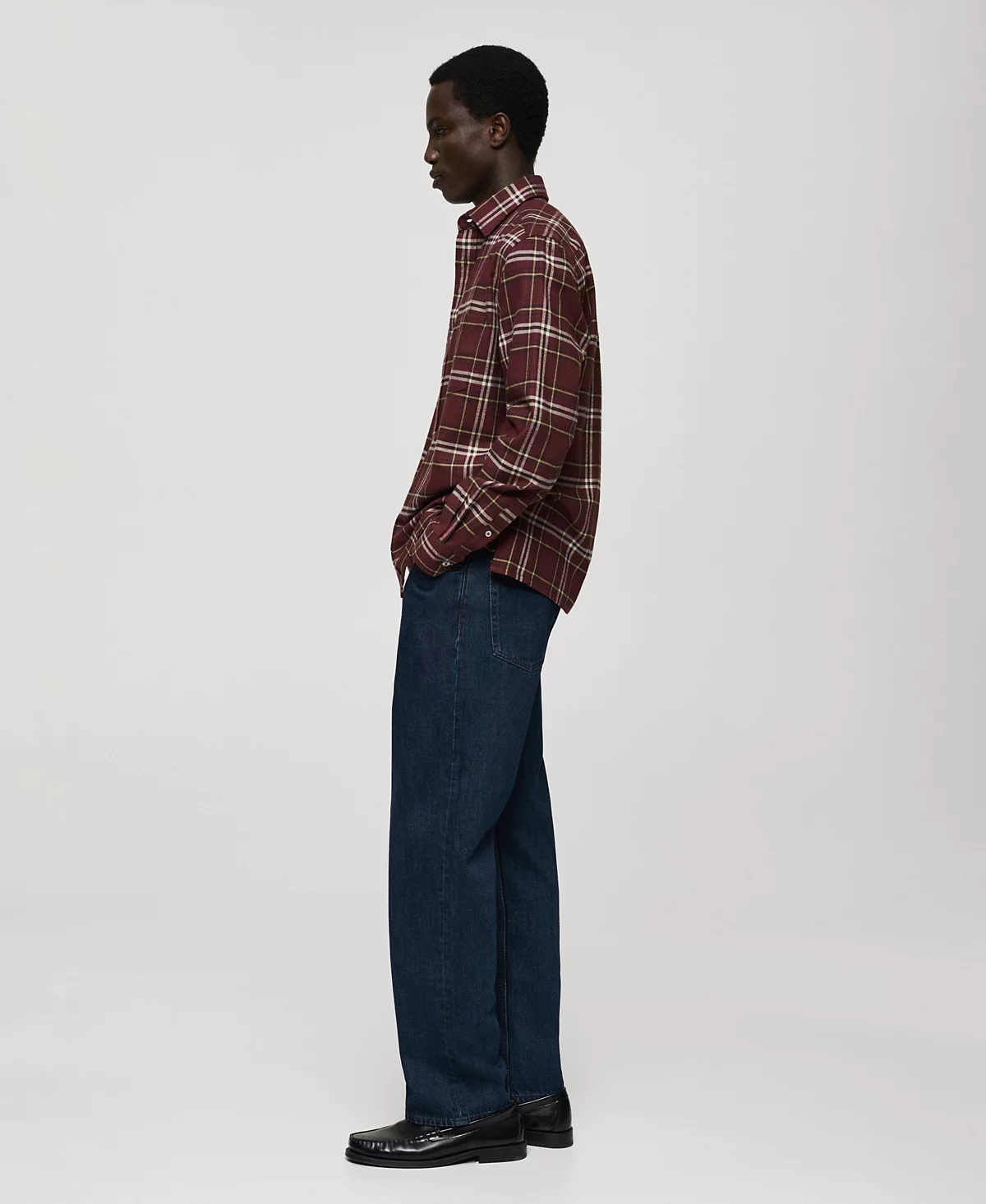 Мужская рубашка в клетку из хлопчатобумажной фланели Mango 11390₽