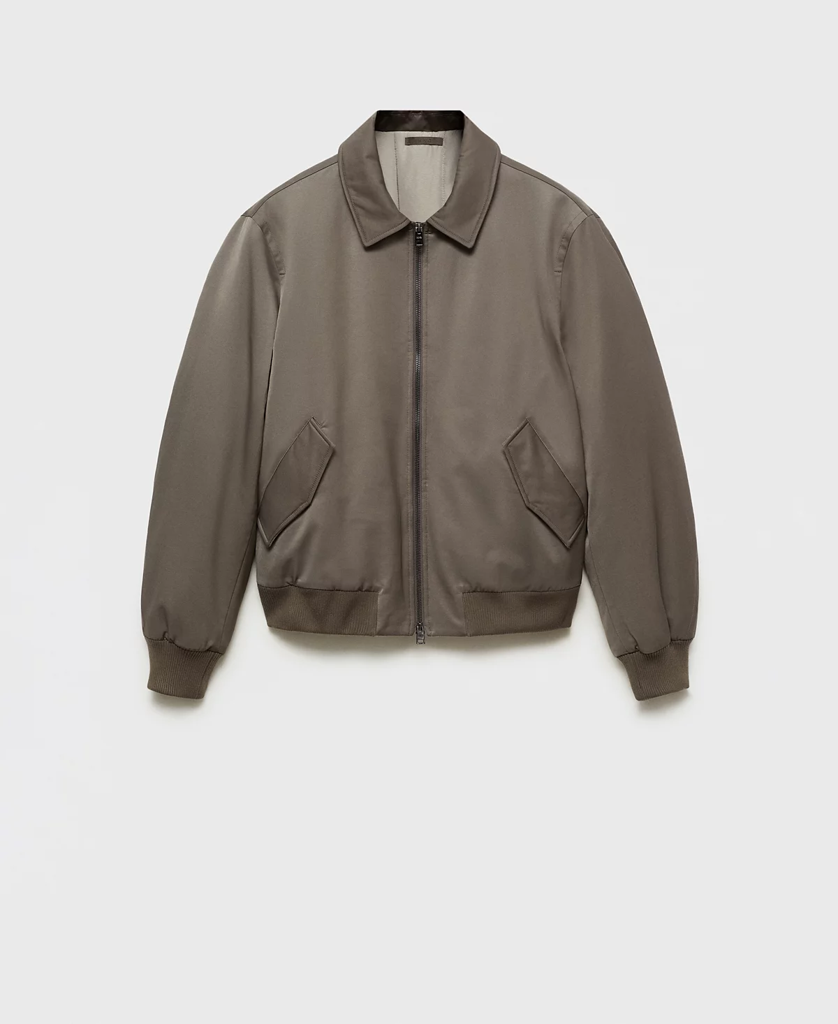 Мужская стеганая водоотталкивающая куртка Mango 22790₽