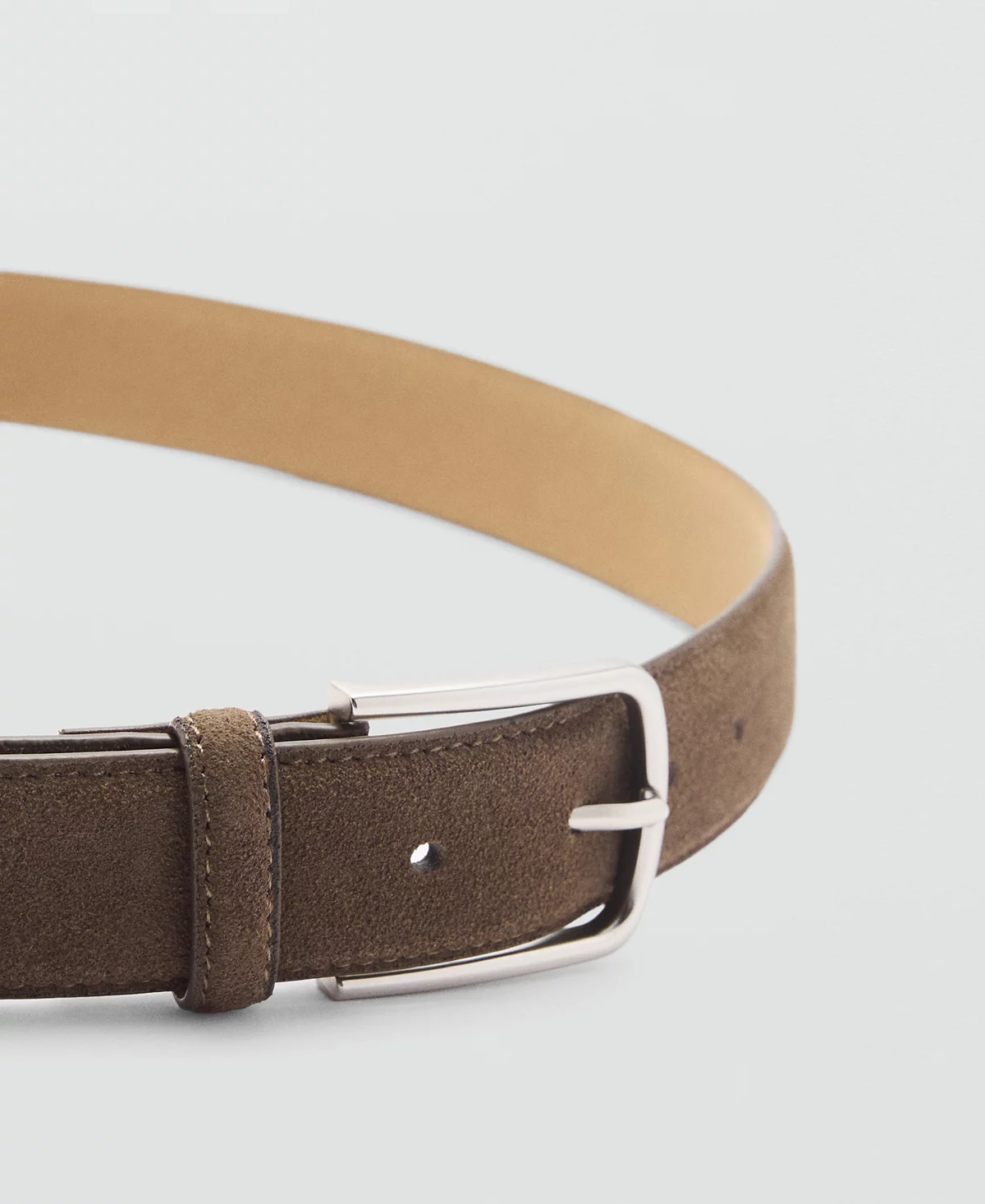 Мужской замшевый ремень Mango из кожи 9490₽