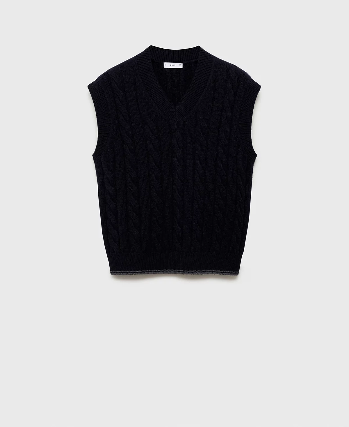 Мужской жилет из смесовой шерсти с плетением Mango 13290₽