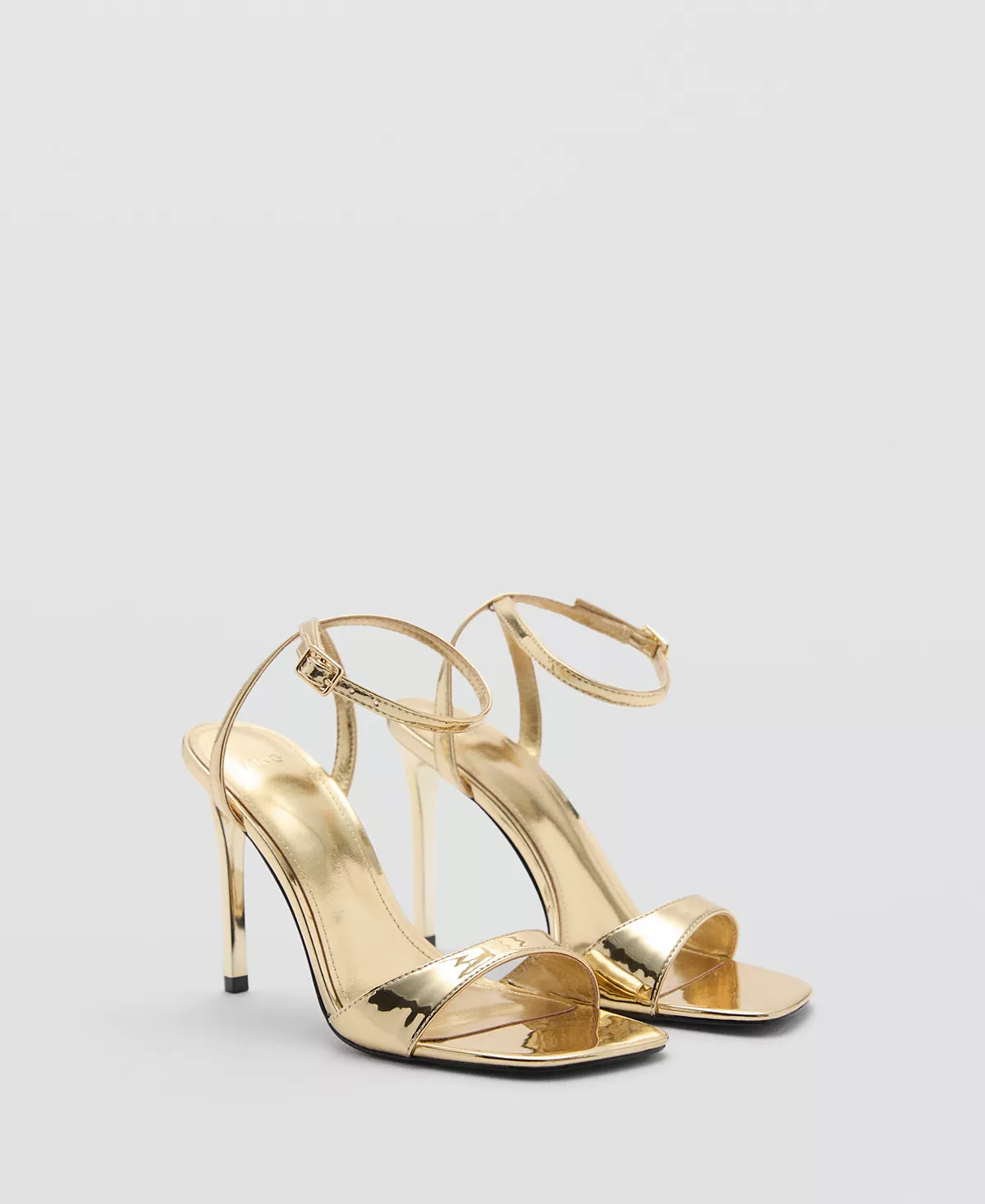 Женские босоножки на каблуке с ремешками Mango 13290₽