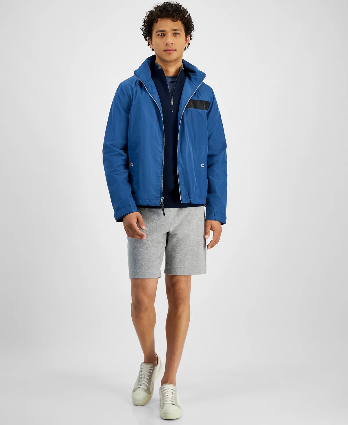 Мужская легкая ветровка Michael Kors с капюшоном 28390₽