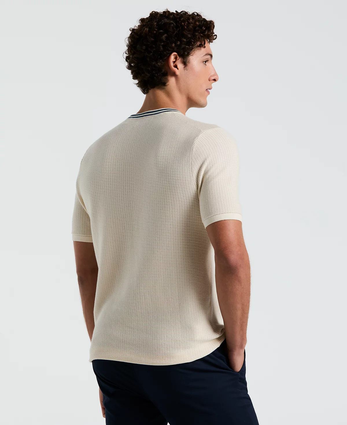 Оригинальный мужской приталенный свитер с коротким рукавом и логотипом Penguin для мужчин 16890₽