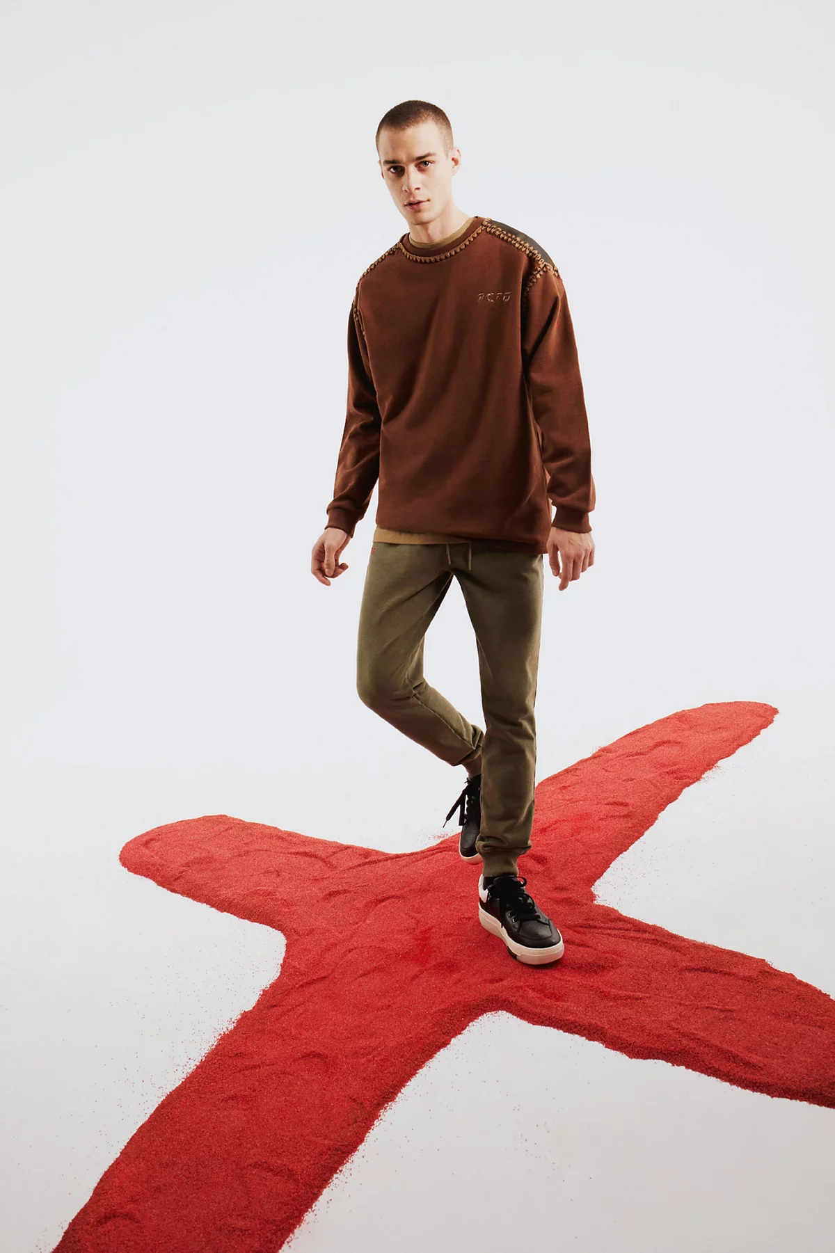 Мужской свитер для вязания крючком PCFG 47590₽