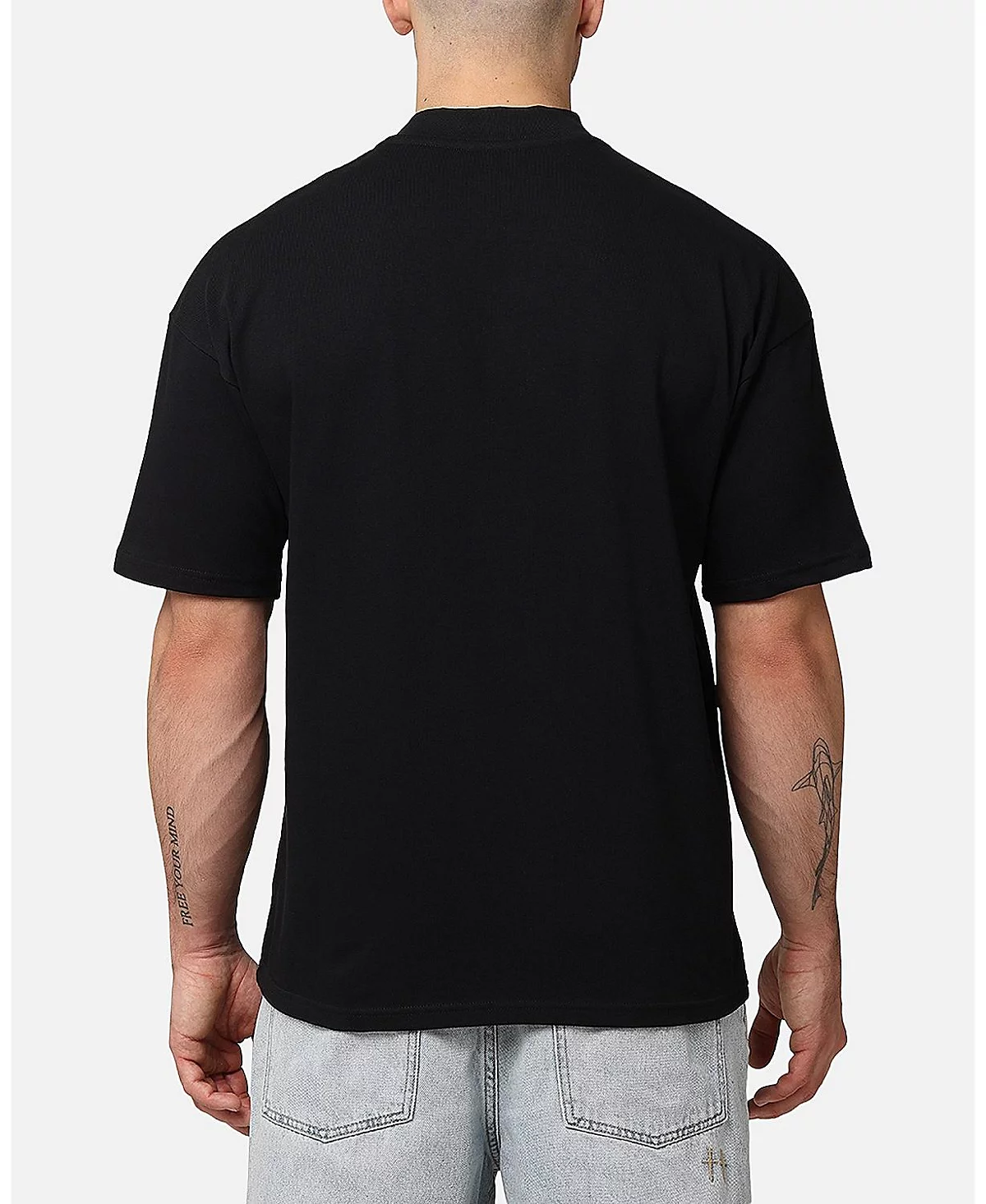 Футболка с имитацией шеи Invasion