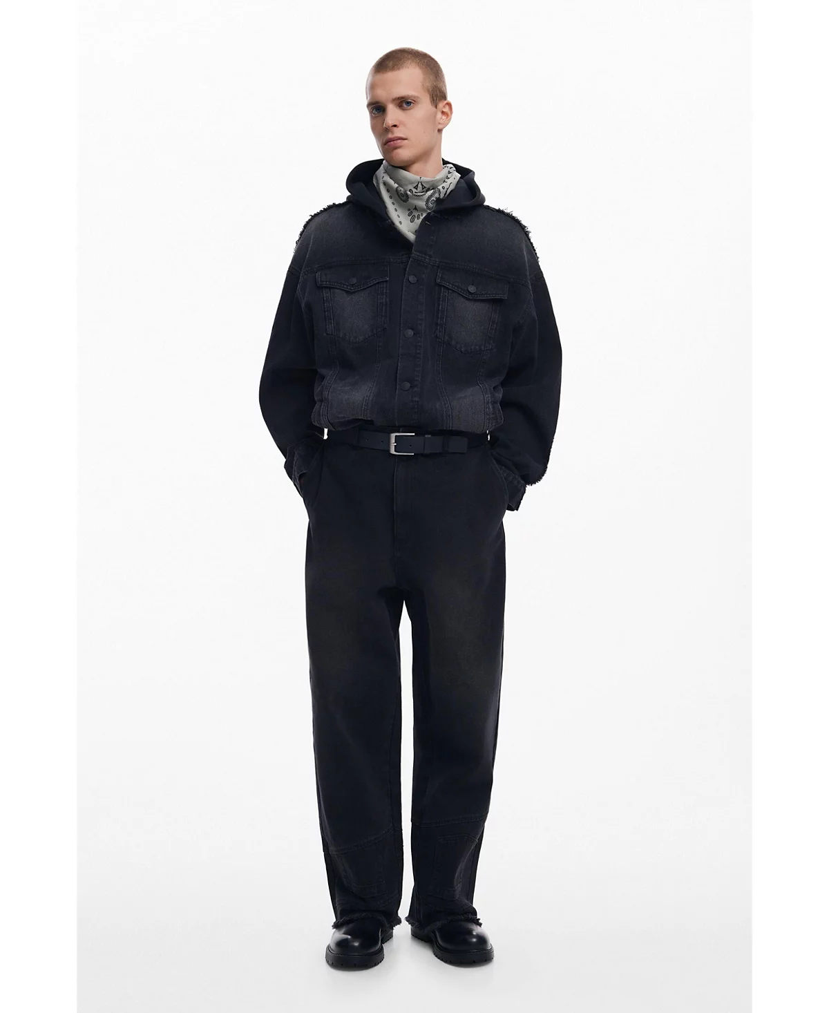 Мужская комбинированная джинсовая куртка Desigual 45490₽