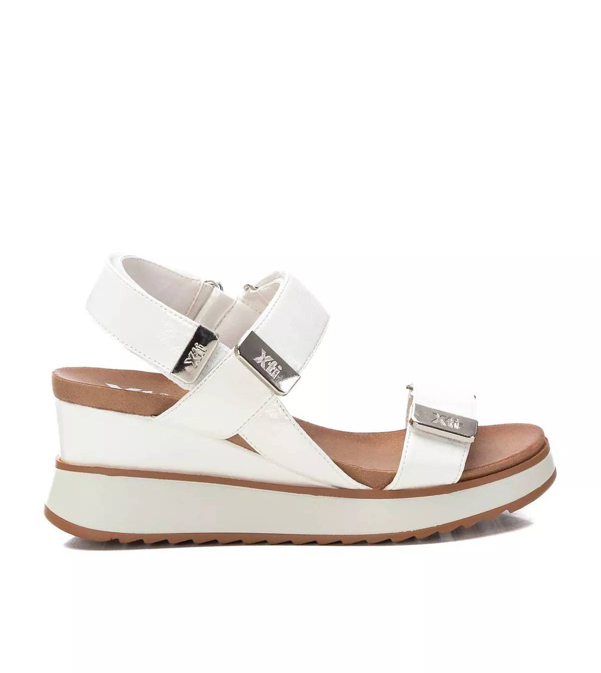 Женские босоножки на танкетке Xti 15590₽