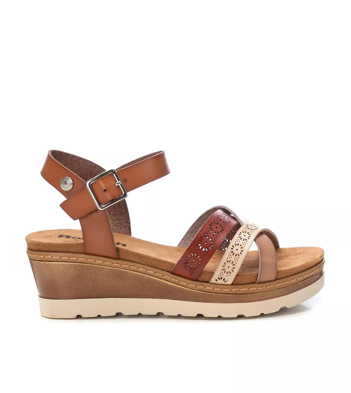 Женские босоножки на плоской подошве Refresh By Xti 14090₽