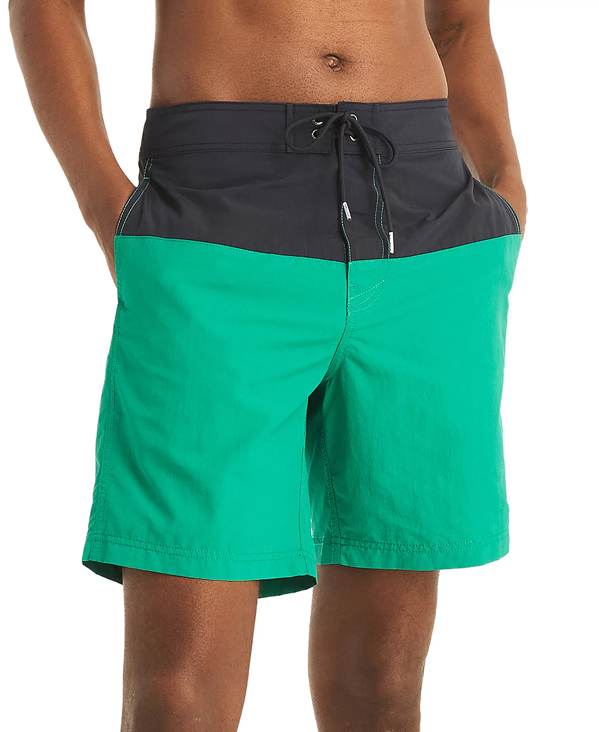 Мужские пляжные шорты Nautica с цветными вставками 11290₽