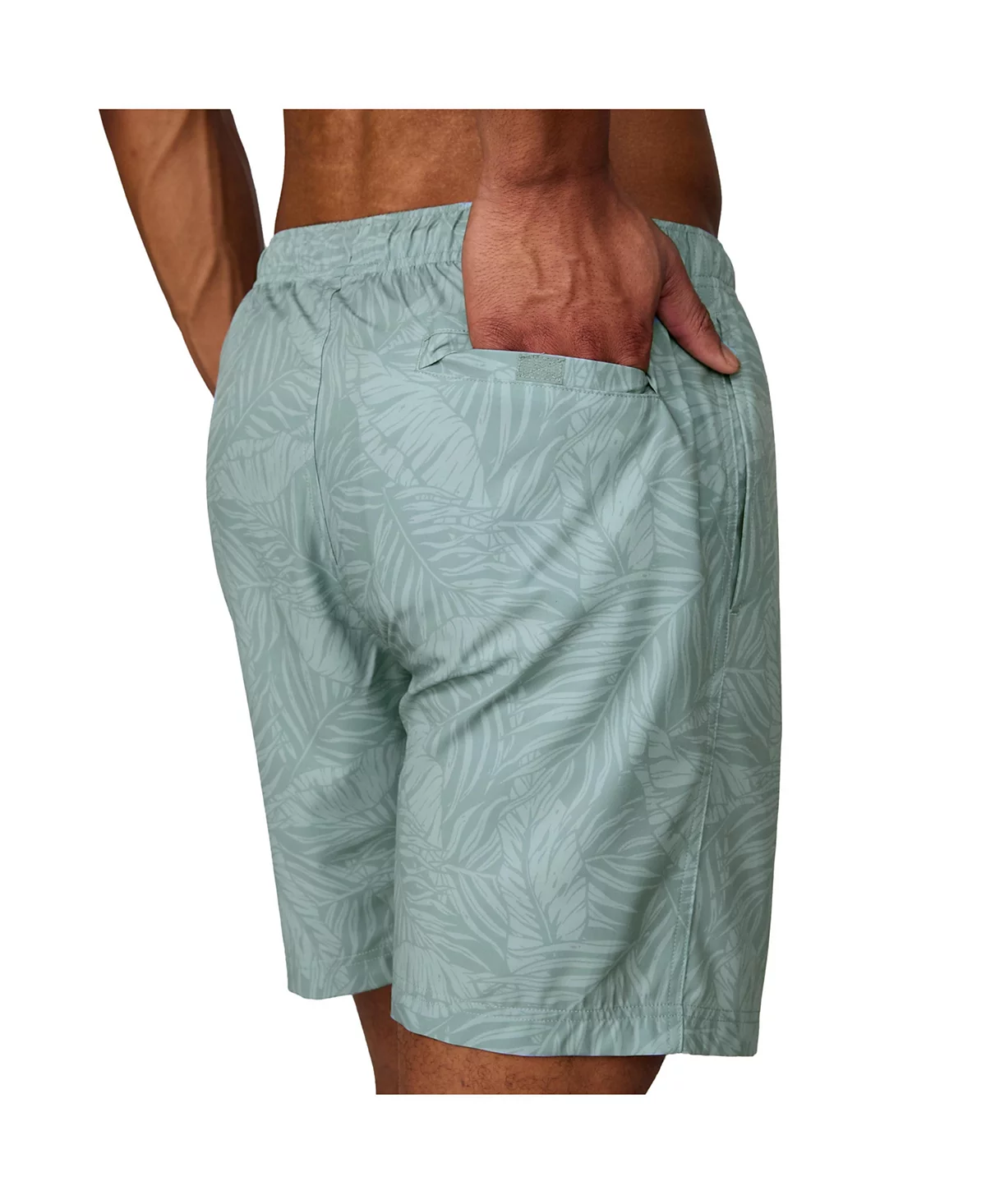 Мужчины свободной страны плывут на ладони к небесам недолго 8390₽