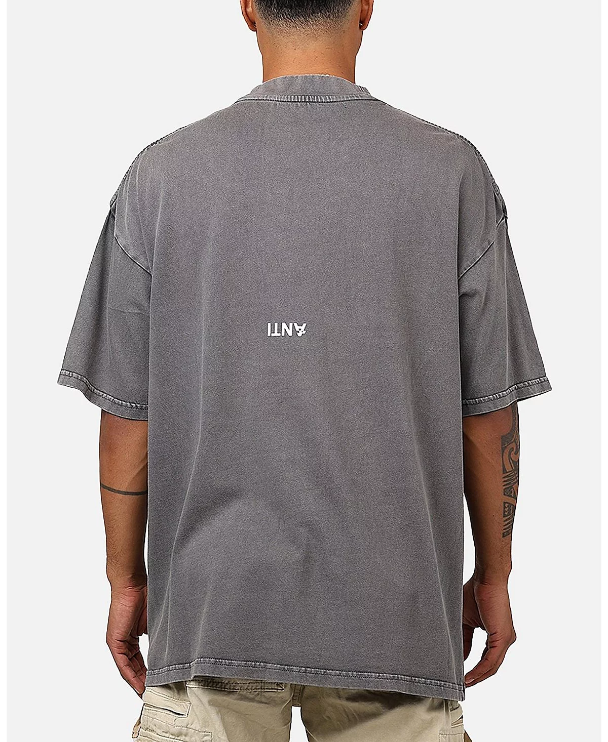 Мужская футболка с надписью 