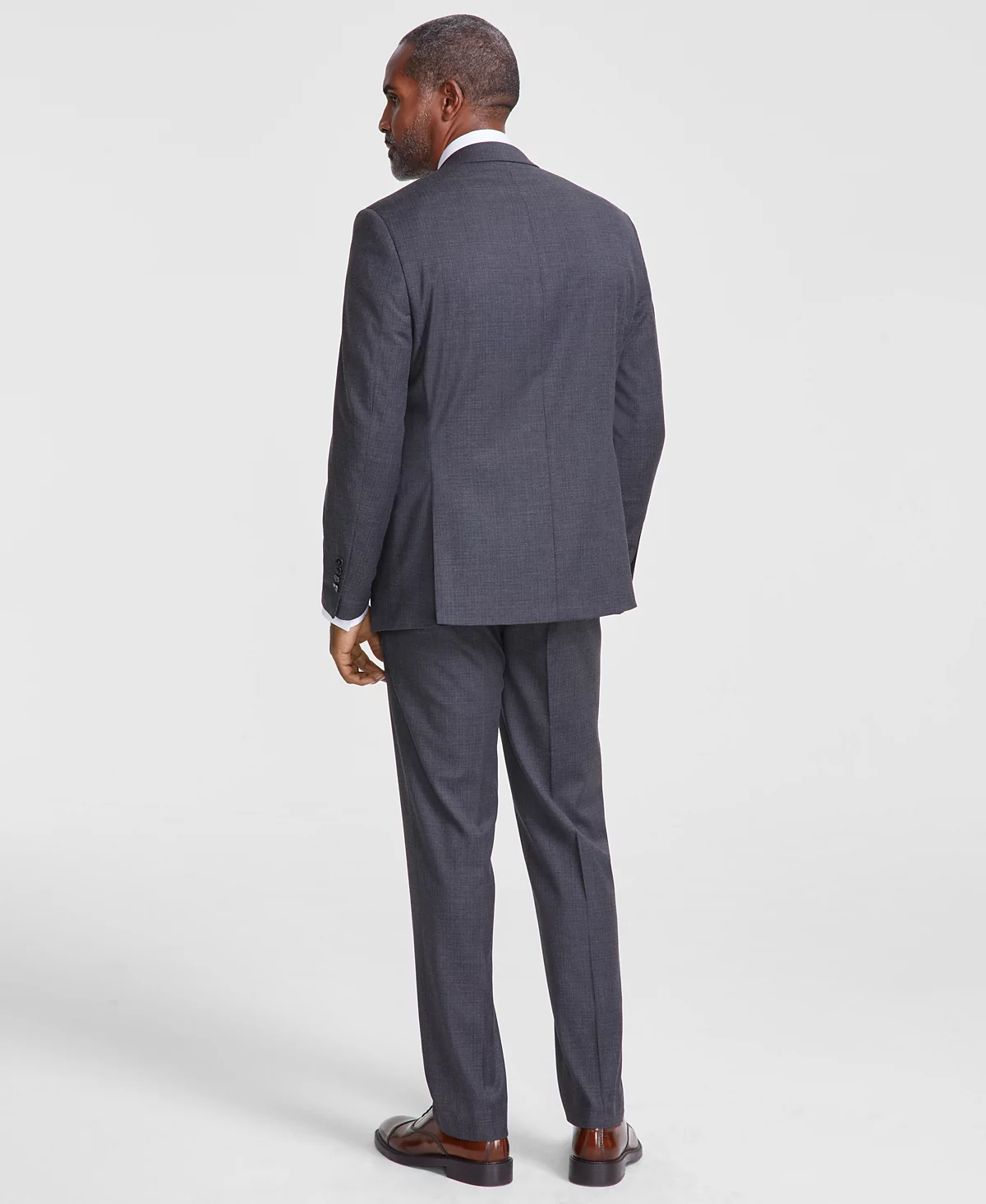 Мужской костюм классического покроя Tallia с раздельным пиджаком 17090₽