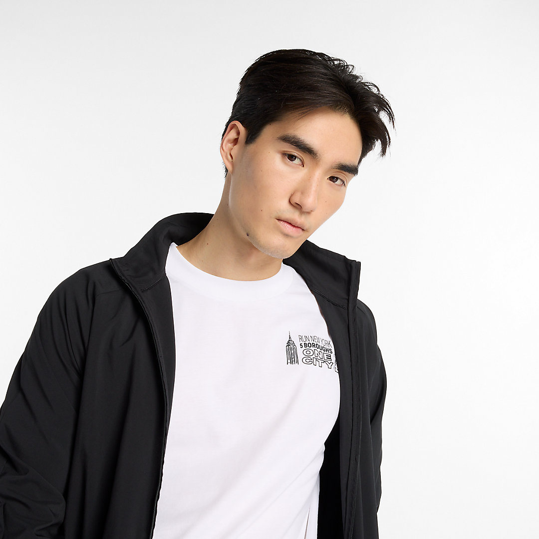 Футболка с рисунком New Balance NYRR Boroughs 6690₽