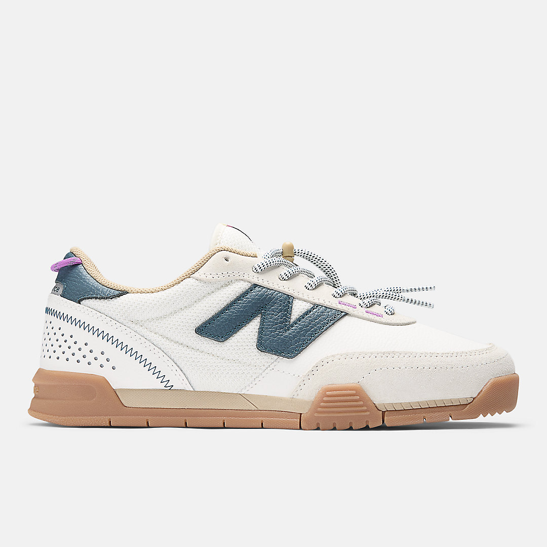 Кеды мужские New Balance NB Numeric 440 V2 Trail Low 20890₽