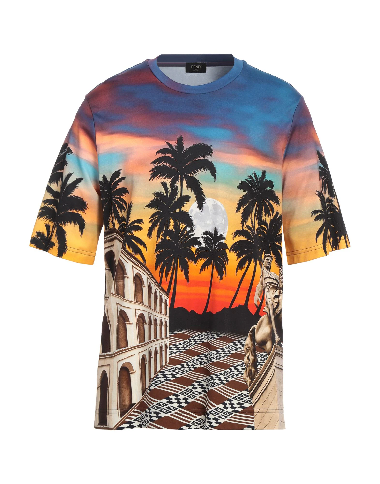FENDI Футболка 63990₽